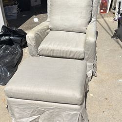 Baby And Child Glider And Ottoman