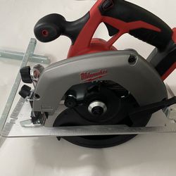 MILWAUKEE M18  CIRCULAR SAW NEW 6-1/2  TOOL ONLY $100 FIRM