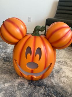 Disney Costco Mickey Mouse LED Lights Music Pumpkin Jack-o-Lantern Halloween