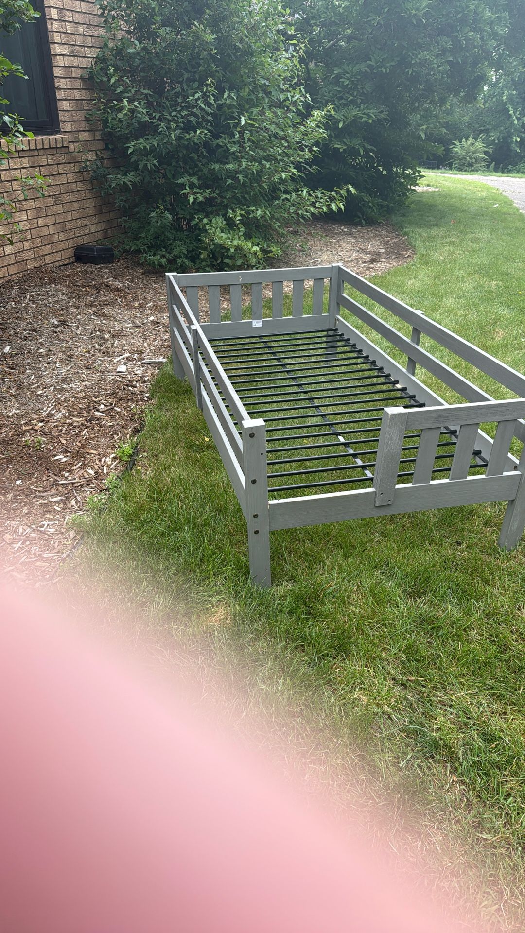 Free Kids Bed - With Mattress 