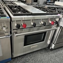 Stainless Steel Wolf Gas Range 36” Wide