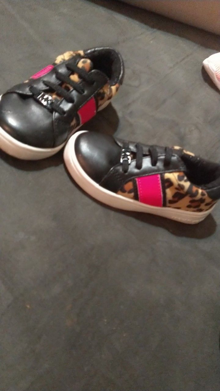 Little Girl Toddler Shoes