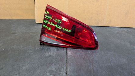 2015-2016-2017 VOLKSWAGEN GOLF LEFT INNER LIGHT OEM USED #11473