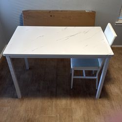 Dinning table and 4 chairs