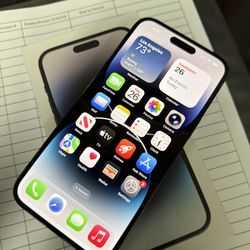 iPhone 14 Pro Max 512gb *UNLOCKED* + Extras!