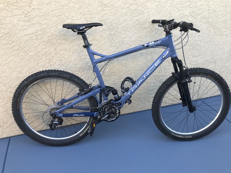 2006 Giant Trance 4 full suspension mountain bike / gt haro breezer Santa Cruz trek Fuji