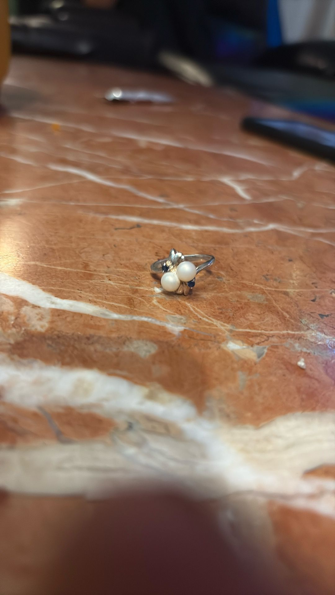 10 Sapphire, And Pearl Women’s Ring