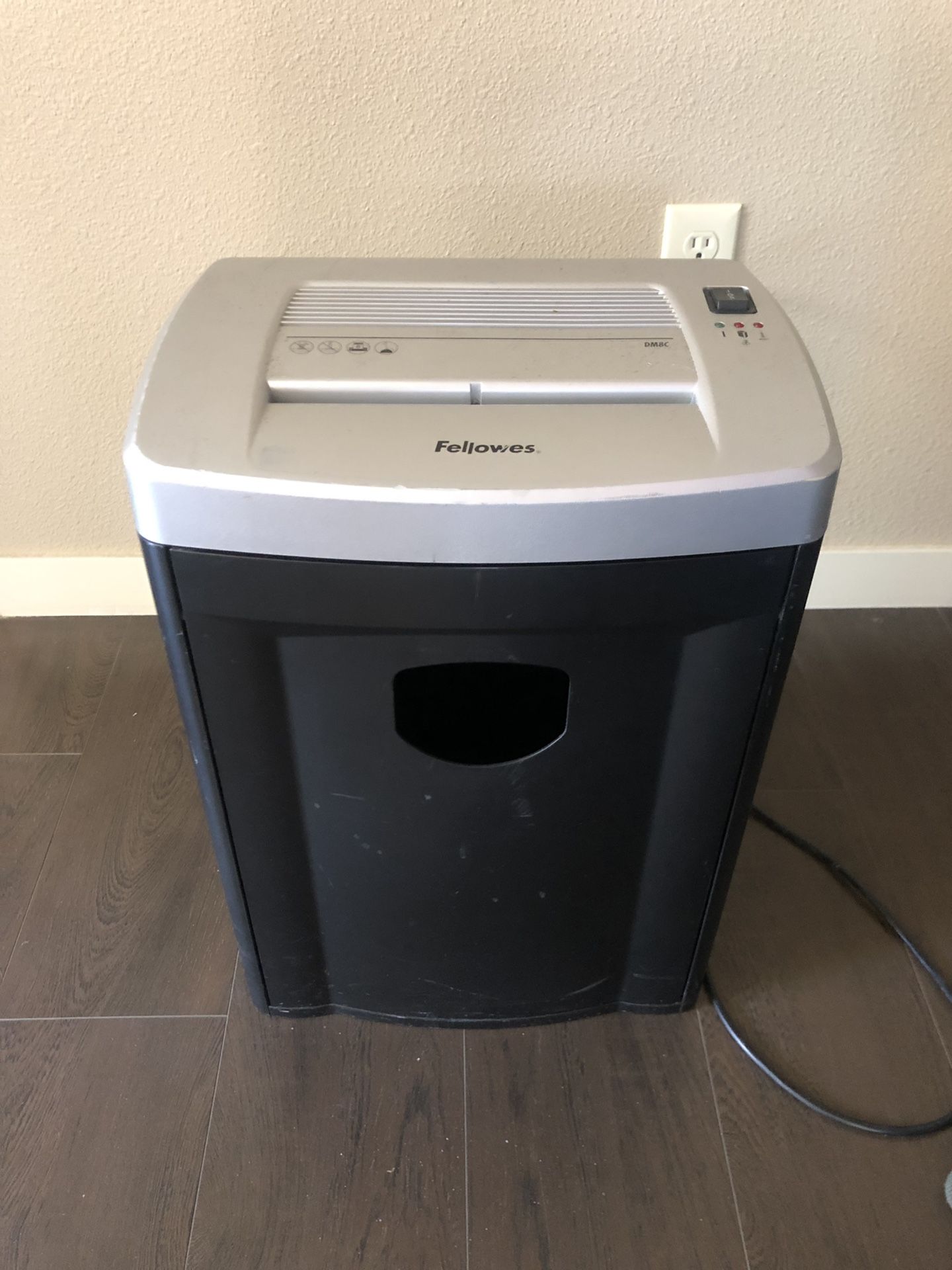 Fellowes DM8C Heavy Duty Confetti Paper Shredder for Sale in Hillsboro