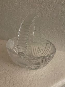 Lead Crystal Cut Glass Basket with Handle