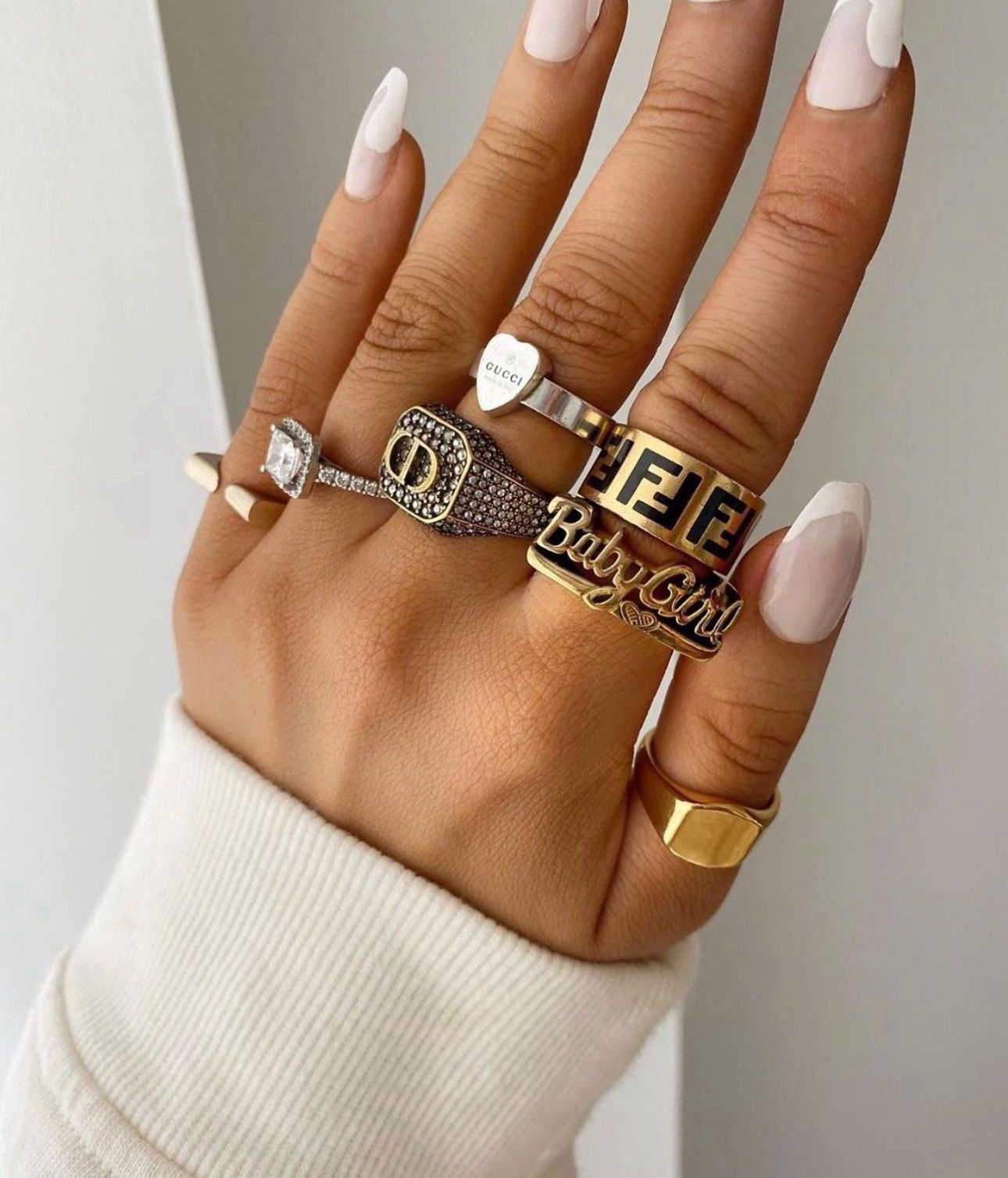 F F Gold Ring Size 8