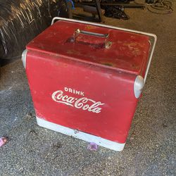 Coca Cola Cooler And Cast Iron Car Set