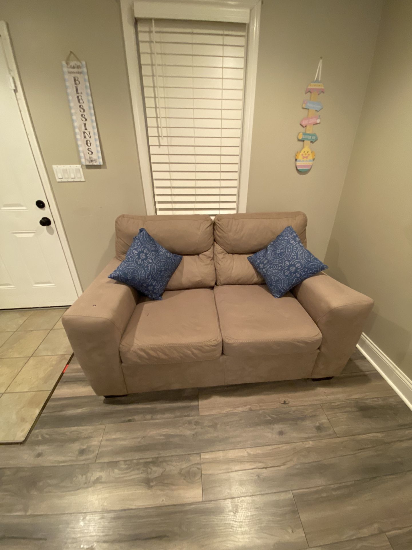 Sofa And Loveseat Liveing Room Set