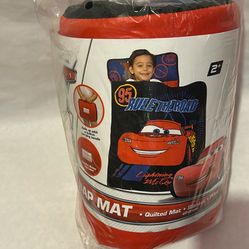 Cars themed Sleeping Bag for preschool or daycare featuring Lightning McQueen