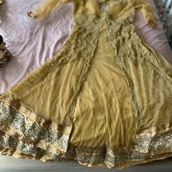 Indian/pakistani Dress 