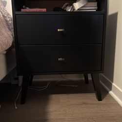 2 Side Tables