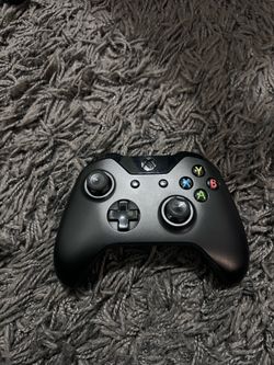 Black Xbox Wireless Controller