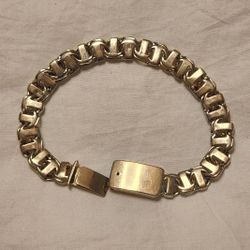 10 Chino Bar Bracelet