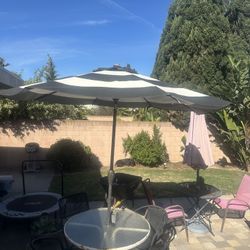 Black And White Striped Outdoor Umbrellas x3 Come Get!! Must Go!! 