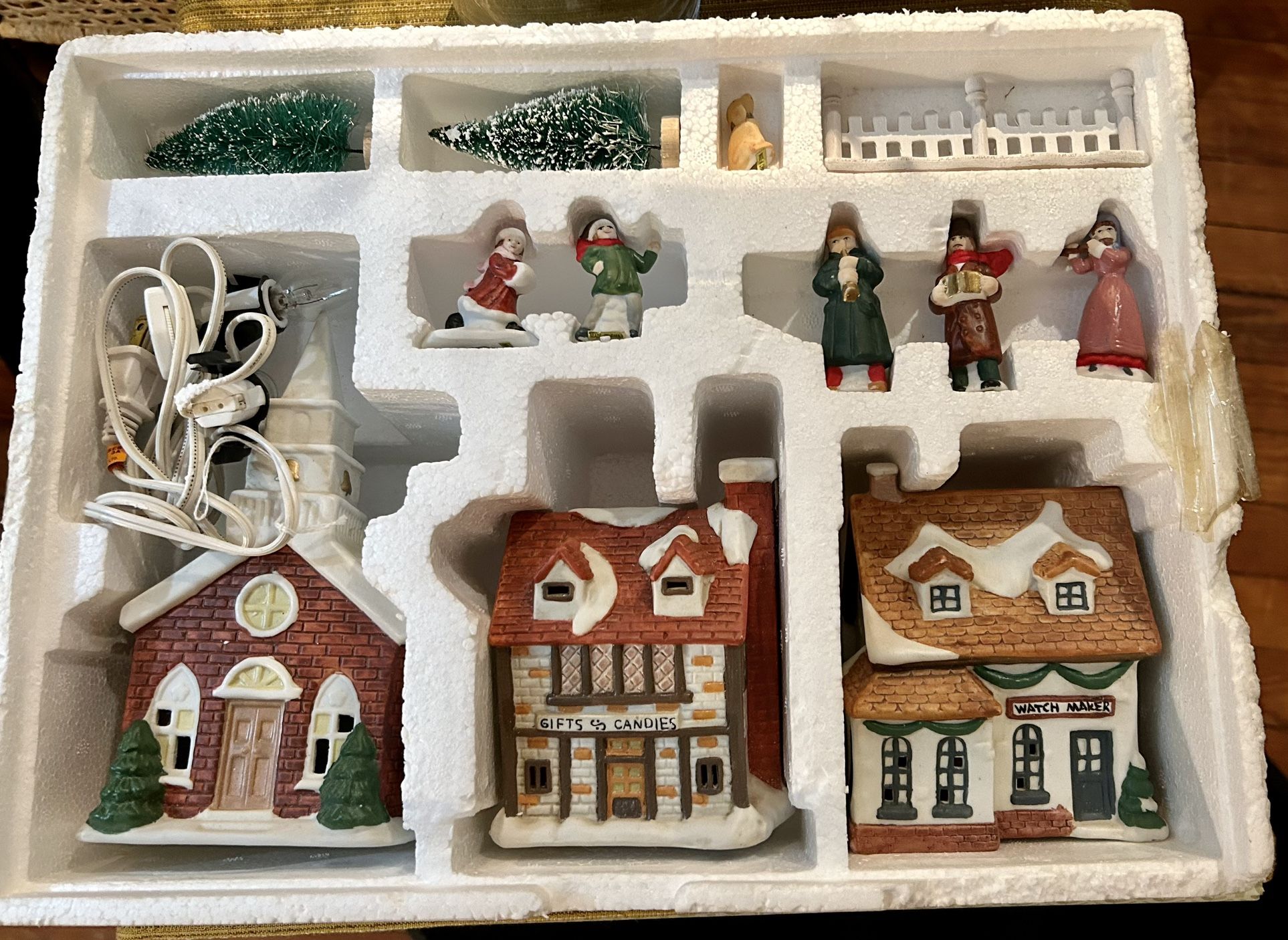 Vintage Porcelain Village In Box