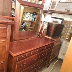 Knob Creek Dresser With Mirror 