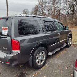 2010 Nissan Armada