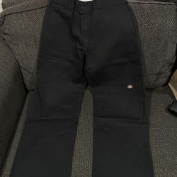 Dickies Loose Fit Double Knee.            Size:34x30