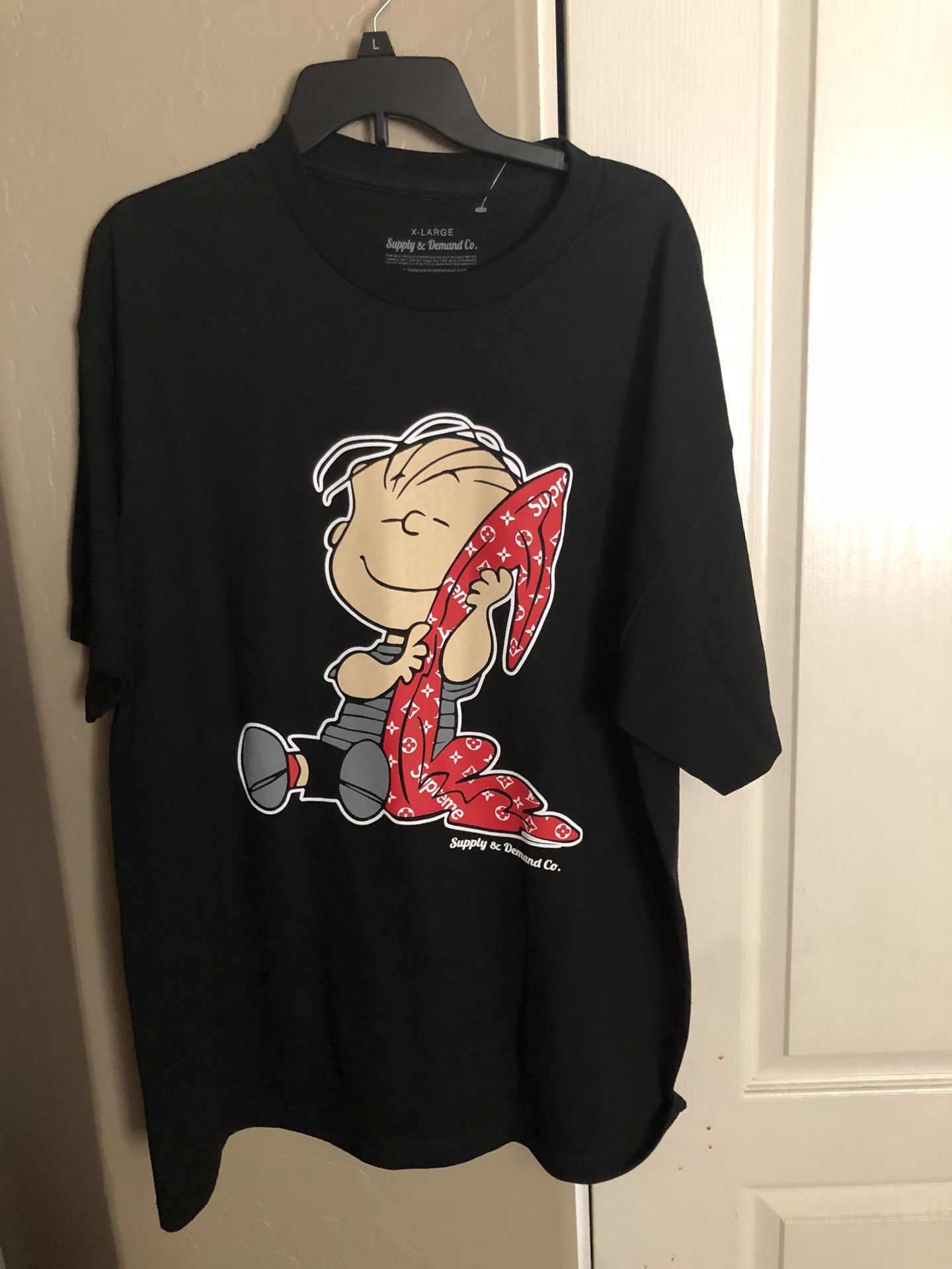 Gorgeous Official Snoopy Louis Vuitton Chanel Gucci Shirt