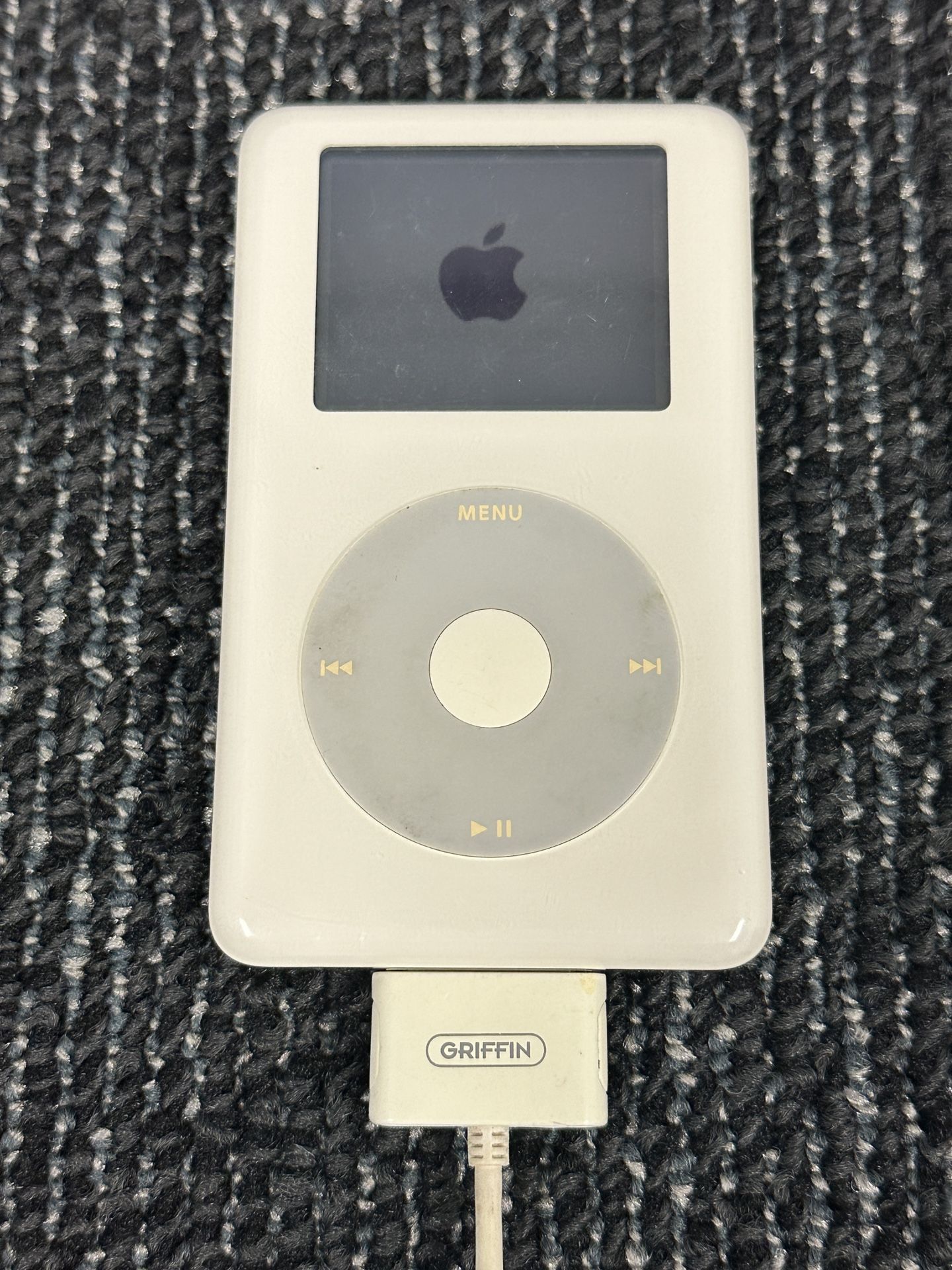 Apple iPod Classic 4th Gen A1059 20GB White With Extras Parts or Reddit Repair