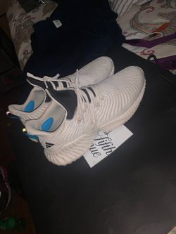 Adidas alpha bounce size 13