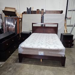 Queen Bedroom Set 