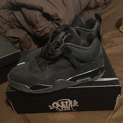 Black Cat Jordan 4 size 11