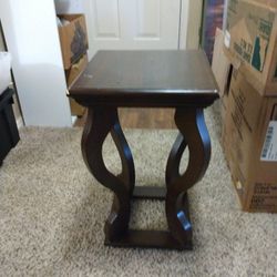 Mahogany Plant Stand