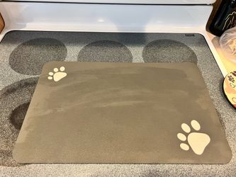 Dog bowl placemat