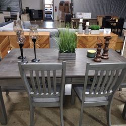 Beautiful gray 6 pc dining set with Chairs Bench And  storage (New)
