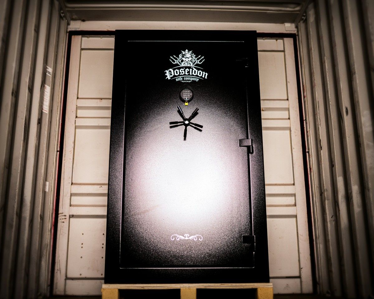 Giant Gun Safe for Sale in Perris, CA OfferUp