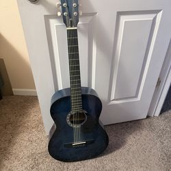 Rogue Acoustic Guitar