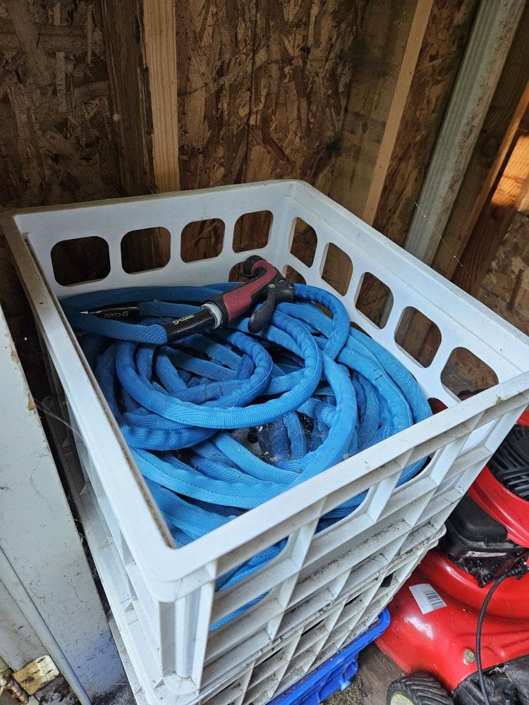 4 Flexible Water Hoses