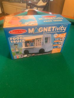 Melissa and Doug kids food truck