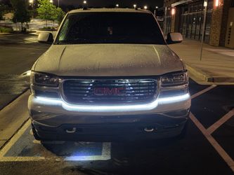 2005 GMC Yukon 4WD SLT