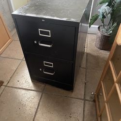 Steel Filing Cabinet 