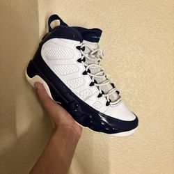 Air Jordan 9 Retro UNC