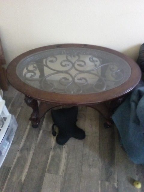 Small Table For Leaving Room