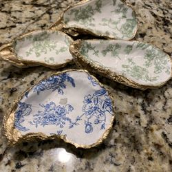 4 decorated large oyster shells w/ gold painted accents , two designs in green & blue