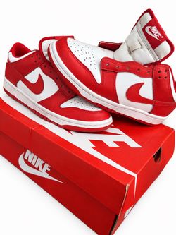 Red and white nike dunks used size 7 women’s