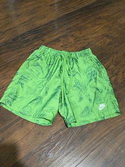 Nike Sportswear Sole Food Woven Flow Shorts Green DR9781-377 Size Small