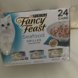 FANCY FEAST Cat Food  Buy 3 Get 1 Free