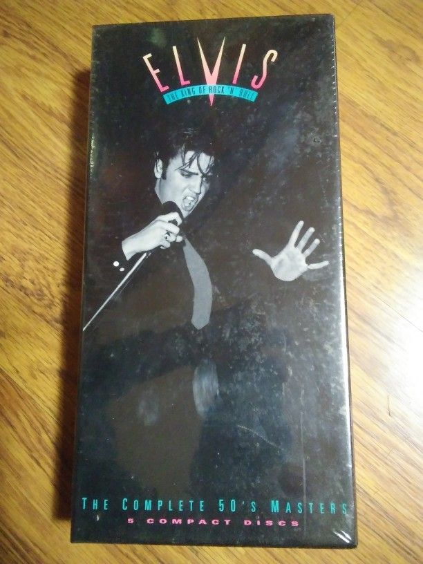 Elvis Presley CD Box Set