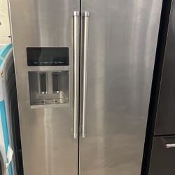 Kitchen Aid Side By Side Refrigerator In Stainless Steel 