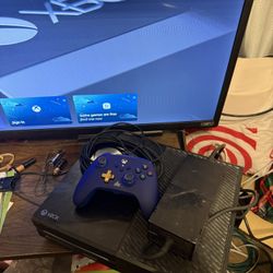 Xbox one game system w/ 1 wired controller $90 firm  pickup Inman / Campobello SC area Works great I sale games $5-$10 each!! Check out my other listi