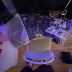 eric emanuel shorts, denim tear hoodie, essential shorts 